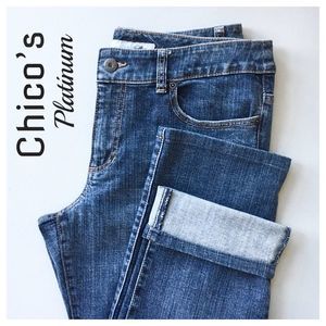 Chico’s Platinum 5 Pocket Blue Jeans Size 0.5, 25” inseam before cuffing